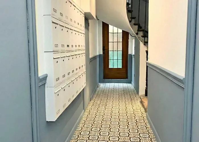 New 116 Deborah - Cosy Center Διαμέρισμα *